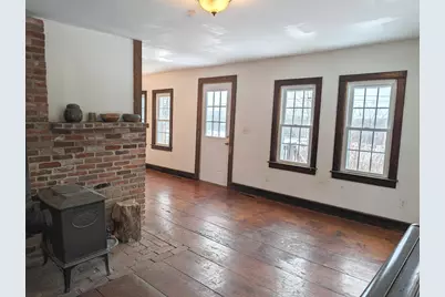 352 South Sugar Hill Road, Weare, NH 03281 - Photo 13