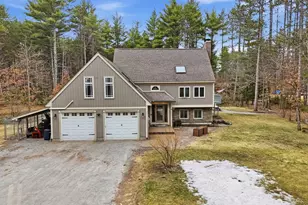 84 Butterfield Mill Rd, New Boston, NH 03070 - Photo 1