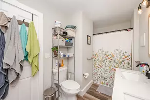 26 Cushing St, Dover, NH 03820 - Photo 9