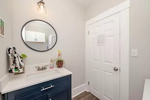 26 Cushing St, Dover, NH 03820 - Photo 25