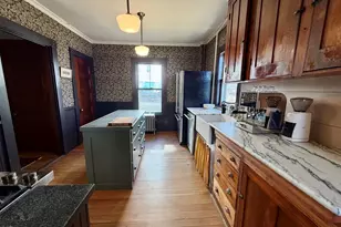 39 Nelson St, Dover, NH 03820 - Photo 3