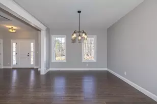 38 Lane Rd, Candia, NH 03034 - Photo 9