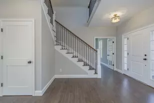 38 Lane Rd, Candia, NH 03034 - Photo 5