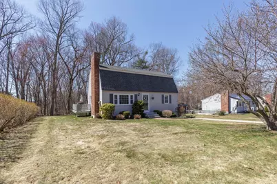 27 Bedard Avenue, Derry, NH 03038 - Photo 3