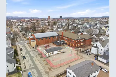 555  Cedar Street, Manchester, NH 03103 - Photo 5