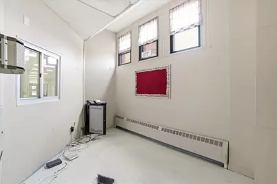 555  Cedar Street, Manchester, NH 03103 - Photo 23