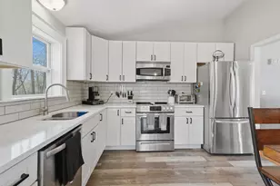 9 Kimberly Dr, Seabrook, NH 03874 - Photo 9