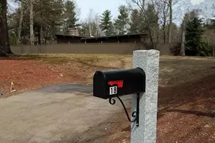 18 Boylston Ave, Nashua, NH 03064 - Photo 9