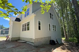 566 6th St, Dover, NH 03820 - Photo 3