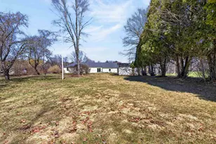 112 Tolend Rd, Dover, NH 03820 - Photo 35