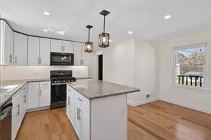 112 Tolend Rd, Dover, NH 03820 - Photo 3