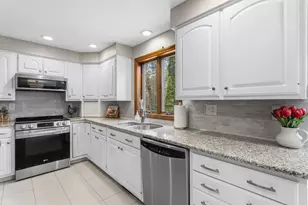 41 Windsor Blvd, Londonderry, NH 03053 - Photo 23