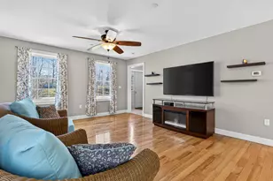 596 Haverhill Rd, Chester, NH 03036 - Photo 13