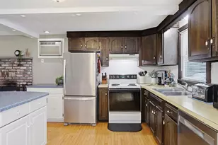 7 Nevens St, Hudson, NH 03051 - Photo 11