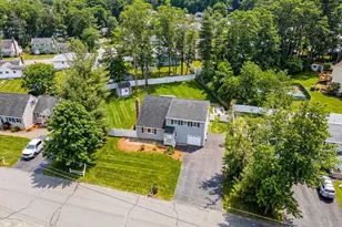17 Custom St, Nashua, NH 03062 - Photo 5