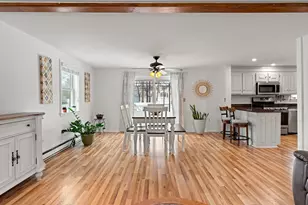 17 Custom St, Nashua, NH 03062 - Photo 11