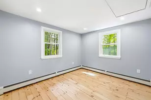 27 Gilcreast Rd, Londonderry, NH 03053 - Photo 31