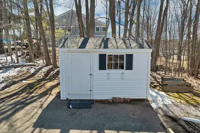 17 Justins Court, Laconia, NH 03246 - Photo 9