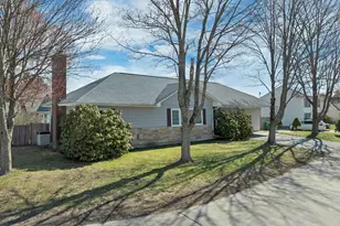 9 Dale St, Nashua, NH 03060 - Photo 25