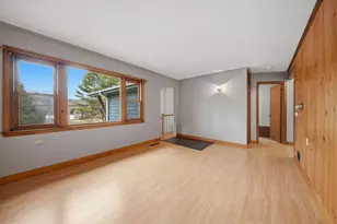 101 Elm St, Goffstown, NH 03045 - Photo 9