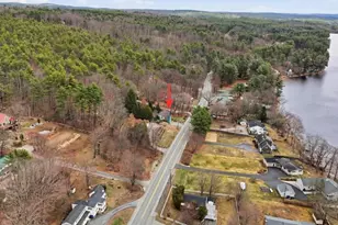 101 Elm St, Goffstown, NH 03045 - Photo 3