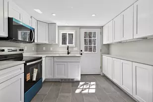 135 George St, Keene, NH 03431 - Photo 7