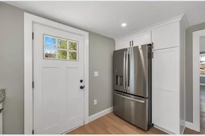 85 Shadow Lake Road, Salem, NH 03079 - Photo 15