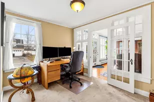 483 Walnut St, Manchester, NH 03104 - Photo 9