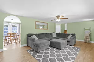 567 N Stark Hwy, Weare, NH 03281 - Photo 11