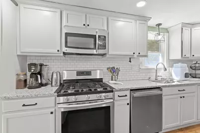 567 N Stark Highway, Weare, NH 03281 - Photo 5