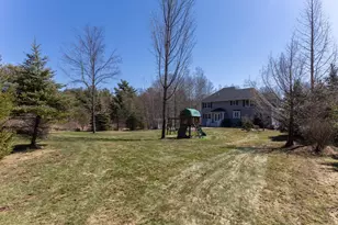 32 Olive Meadow Ln, Dover, NH 03820 - Photo 37