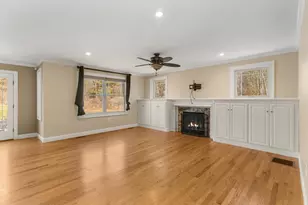 32 Olive Meadow Ln, Dover, NH 03820 - Photo 15