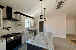 24 Wildcat Dr, Dover, NH 03820 - Photo 7