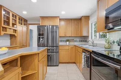 6 Bryce Drive, Merrimack, NH 03054 - Photo 9