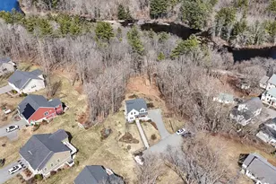 425 Pleasant St, Rollinsford, NH 03869 - Photo 33