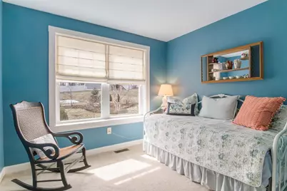 425 Pleasant Street, Rollinsford, NH 03869 - Photo 9