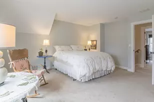 425 Pleasant St, Rollinsford, NH 03869 - Photo 13