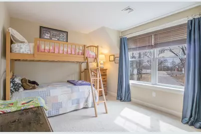 425 Pleasant Street, Rollinsford, NH 03869 - Photo 15