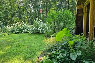 425 Pleasant St, Rollinsford, NH 03869 - Photo 39