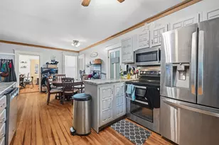 19 Mechanic St, Gorham, NH 03581 - Photo 7