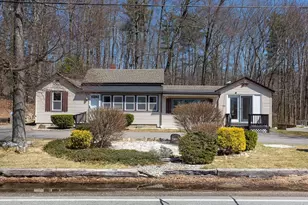 122 Wash Pond Rd, Hampstead, NH 03841 - Photo 3