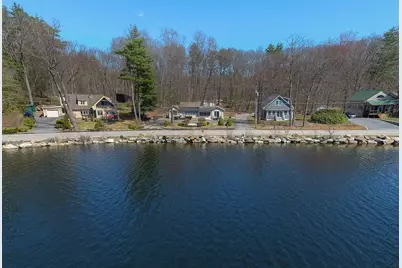 122 Wash Pond Road, Hampstead, NH 03841 - Photo 3