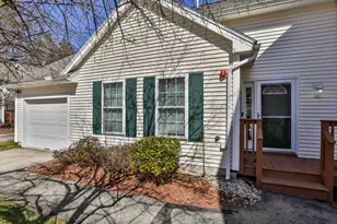 11 Echo Shore Dr, Merrimack, NH 03054 - Photo 7