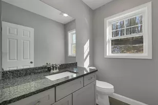 10 Shelburne Ln, Concord, NH 03301 - Photo 21