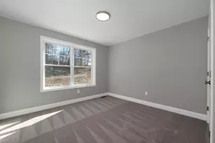 10 Shelburne Ln, Concord, NH 03301 - Photo 35