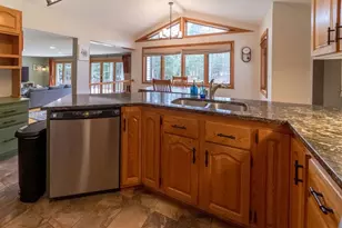 84 Bemis St, Berlin, NH 03570 - Photo 13