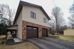 84 Bemis St, Berlin, NH 03570 - Photo 11