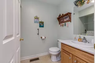 18 Pleasant St, Windham, NH 03087 - Photo 11