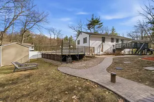 62 Wason Rd, Hudson, NH 03051 - Photo 7