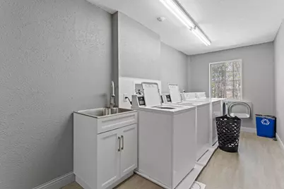 379 Huse Road #34, Manchester, NH 03103 - Photo 31